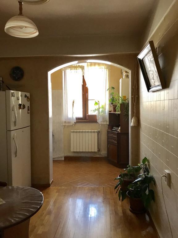 Room In Apartment At Tigrana Metsa Erywań Zewnętrze zdjęcie